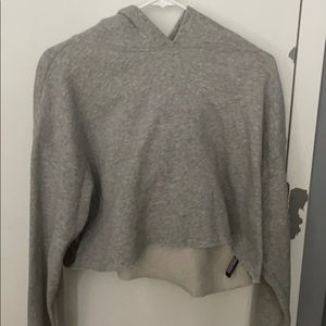 Cropped Hoodie Raw Hem